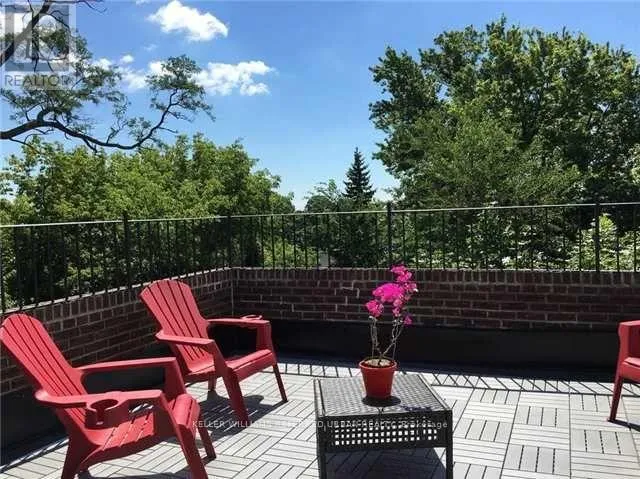 MAIN - 431 KINGSTON ROAD, Toronto (The Beaches), Ontario M4L3S9
