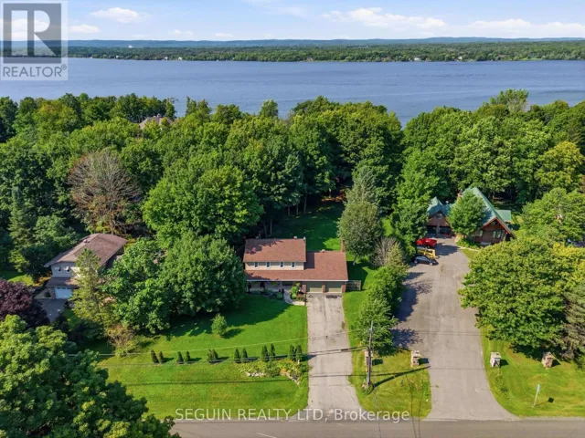 2865 FRONT ROAD, East Hawkesbury, Ontario K6A2R2