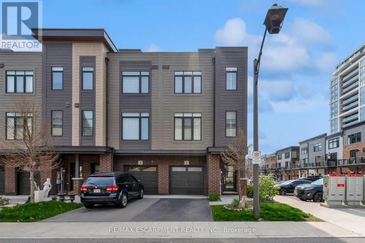 2 WATERVIEW LANE, Grimsby (Grimsby Beach), Ontario L3M0H2