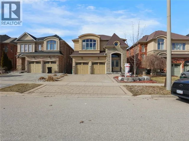 584 PINERY Trail, Waterloo, Ontario N2V2Y3