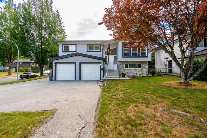 6209 172 STREET, Surrey, British Columbia V3S5W1