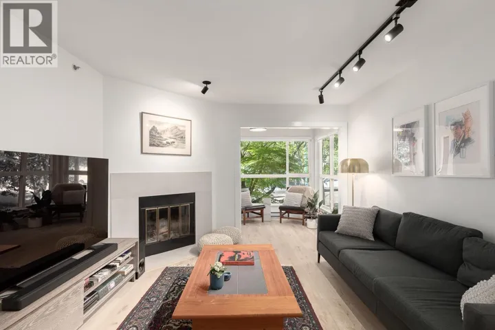 203 2272 DUNDAS STREET, Vancouver, British Columbia V5L1J8