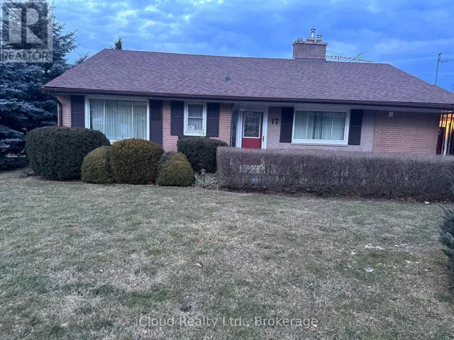 MAIN - 17 SORA DRIVE, Mississauga (Streetsville), Ontario L5M1B3