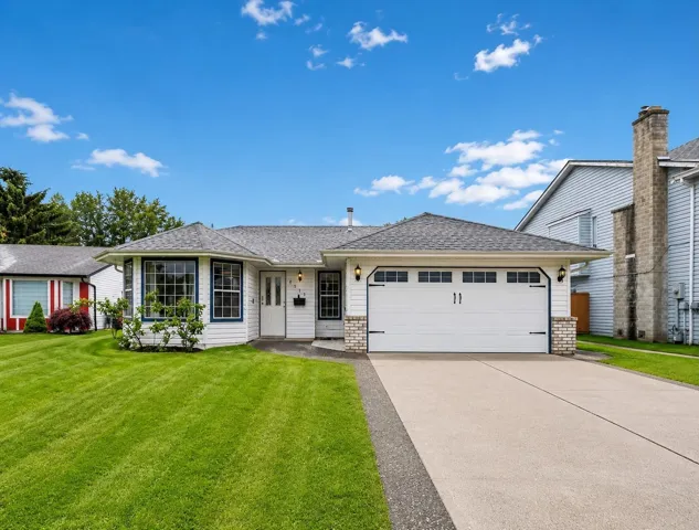 2717 DEHAVILLAND COURT, Abbotsford, British Columbia V2T5L3
