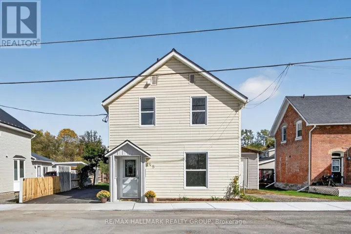 45 CARLETON STREET, Mississippi Mills, Ontario K0A1A0