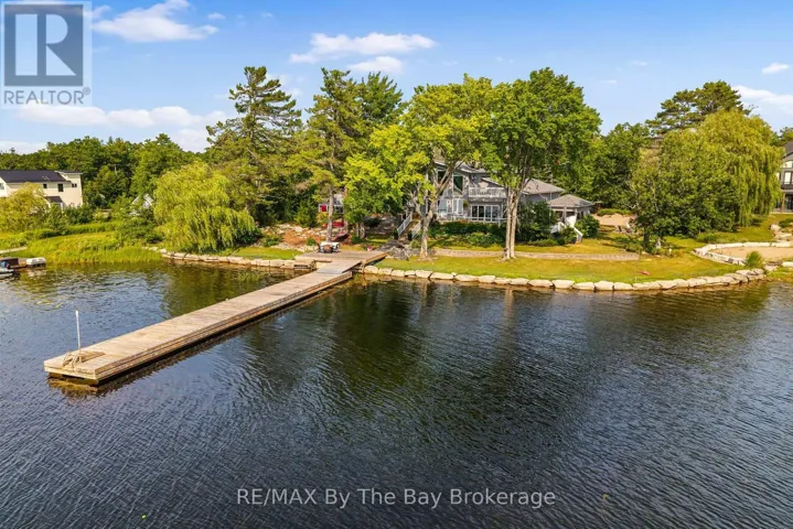 156 PRISQUE ROAD, Georgian Bay (Baxter), Ontario P0E1E0