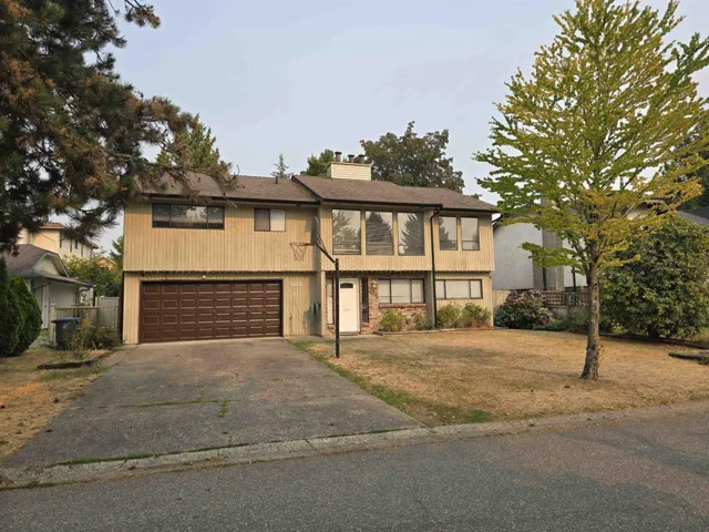 9012 145A STREET, Surrey, British Columbia V3R7Y4