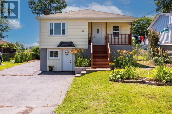 41 Pine Grove Drive, 41-1, Halifax, Nova Scotia B3R1S2