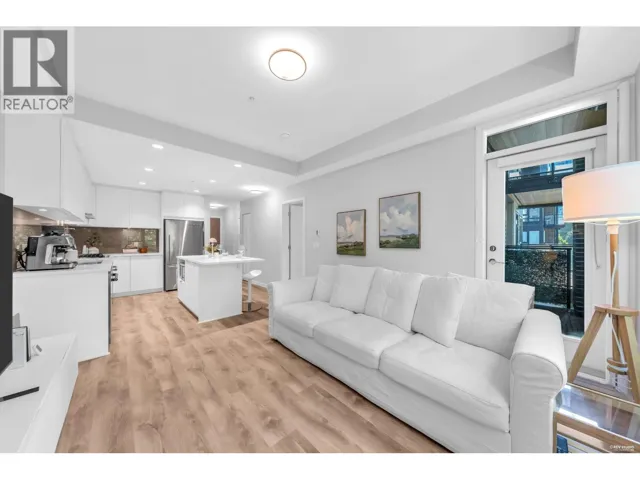 305 615 COTTONWOOD AVENUE, Coquitlam, British Columbia V3J0N4