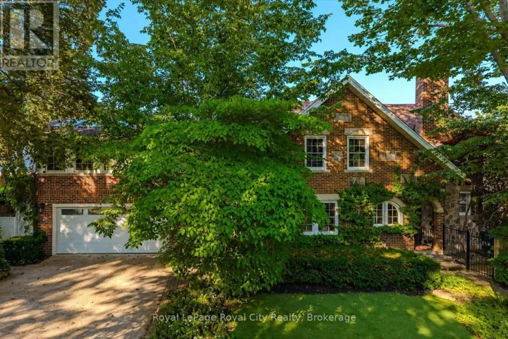 1 BARBER AVENUE, Guelph (Exhibition Park), Ontario N1H5E6