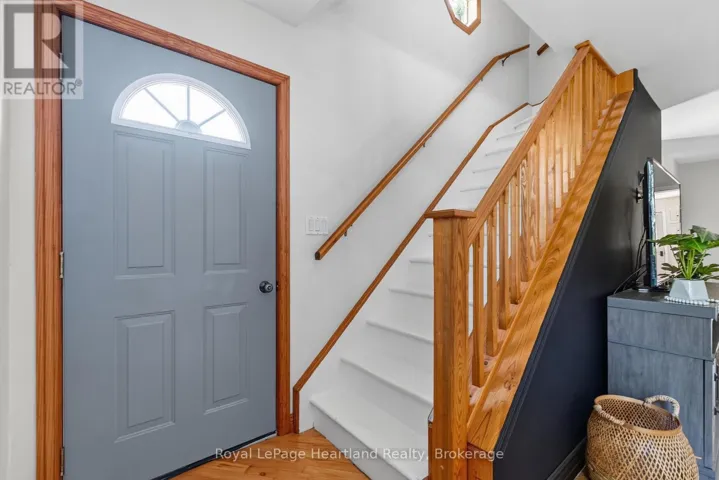 780