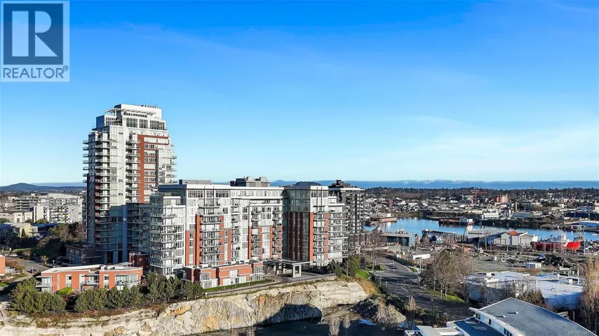702 83 Saghalie Rd, Victoria, British Columbia V9A0E7