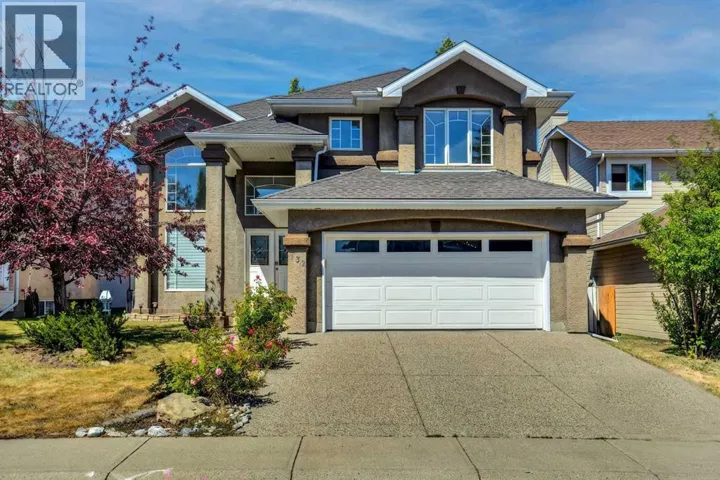 132 Evergreen Close NW, Calgary, Alberta T2Y2X8