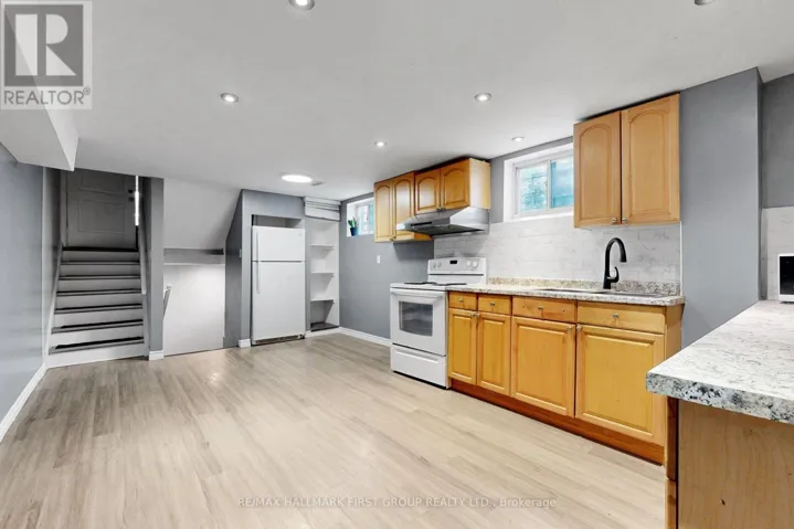 BASEMENT - 33 ROBBINSTONE DRIVE, Toronto (Malvern), Ontario M1B2C4
