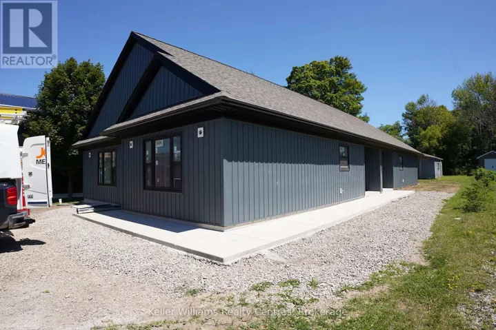 665 WATSON STREET, South Bruce Peninsula, Ontario N0H2T0