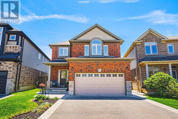 32 DULGAREN STREET, Hamilton (Eleanor), Ontario L8W3Y8