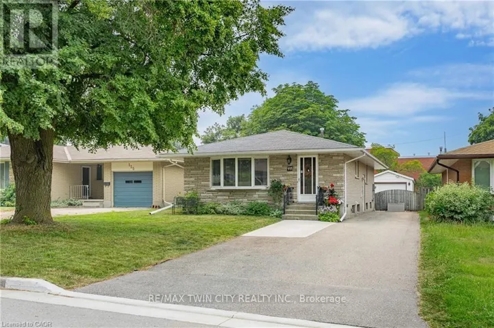 111 KIMBERLY CRESCENT, Cambridge, Ontario N2E1C8