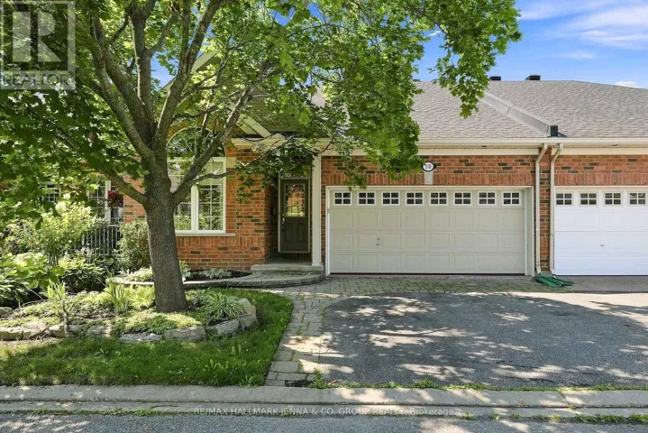 110 HEATHERCREST PRIVATE, Ottawa, Ontario K2J5E6