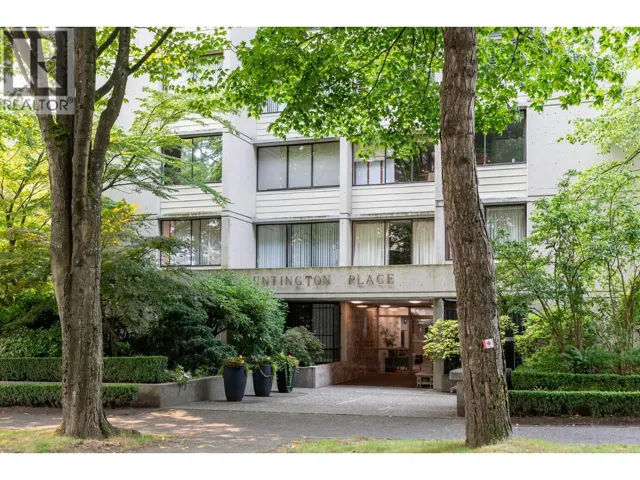 405 1816 HARO STREET, Vancouver, British Columbia V6G2Y7