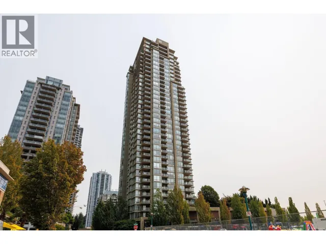 3704 2980 ATLANTIC AVENUE, Coquitlam, British Columbia V3B0G2