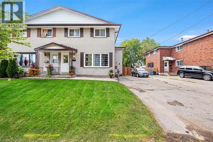80 & 82 DELAWANA Drive, Hamilton, Ontario L8E1G4