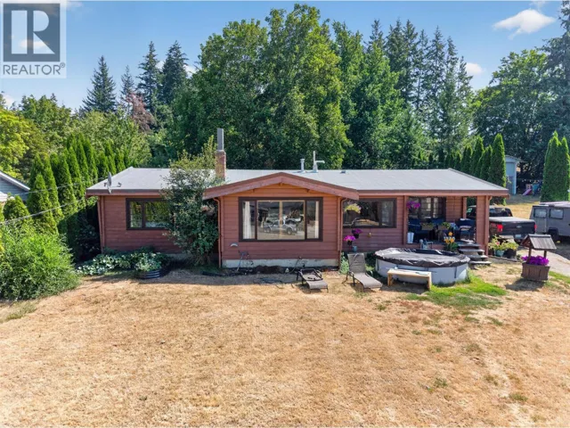 1260 16 Street NE, Salmon Arm, British Columbia V1E2V1