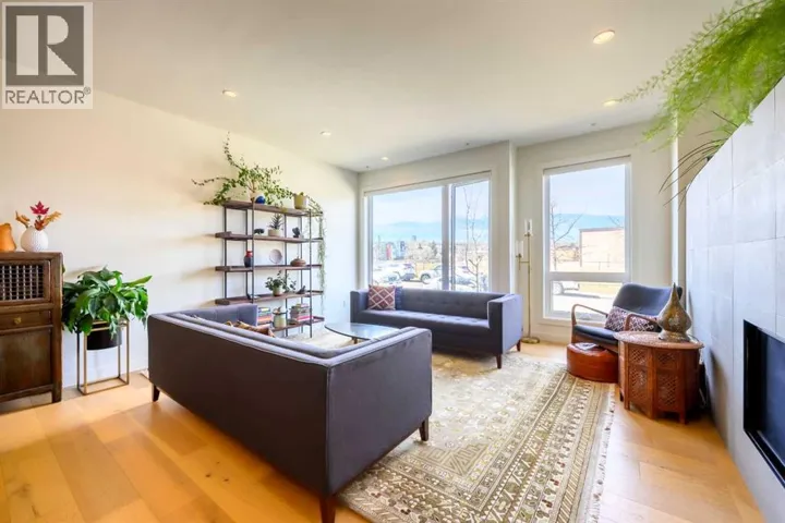 112 21 Street NW, Calgary, Alberta T2N5C3