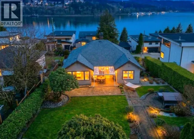 1227 IOCO ROAD, Port Moody, British Columbia V3H2W9
