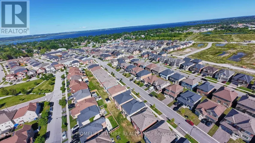 23 FAIMIRA AVENUE, Georgina (Keswick South), Ontario L4P0C2