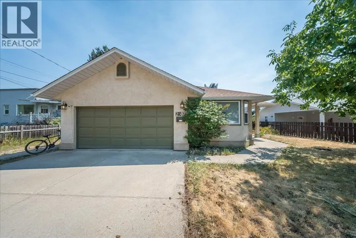 2507 COLUMBIA Avenue, Castlegar, British Columbia V1N2X4