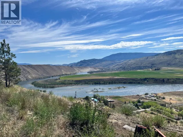 6736 Pinecrest Drive, Kamloops, British Columbia V0K2P0
