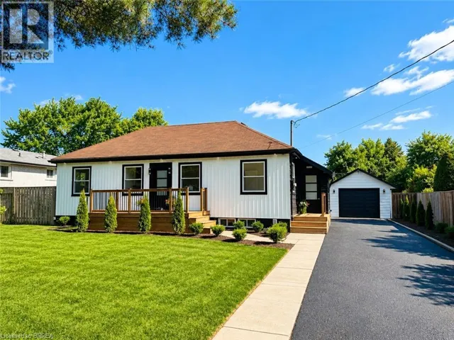 92 FAIRVIEW Drive, Brantford, Ontario N3R2W9