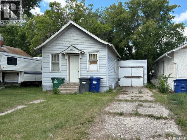 115 L AVENUE S, Saskatoon, Saskatchewan S7M2G9