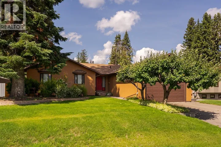 2715 WILDWOOD CRESCENT, Prince George, British Columbia V2K3Y4