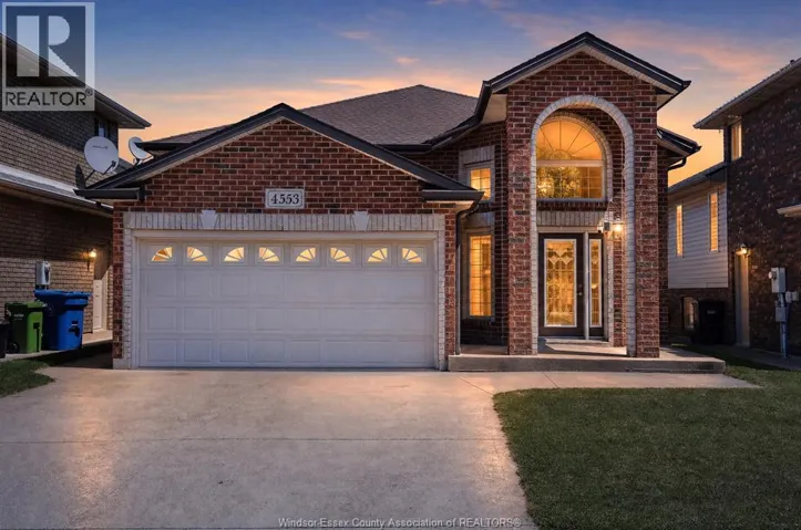 4553 OSAKA CIRCLE, Windsor, Ontario N9G3G4