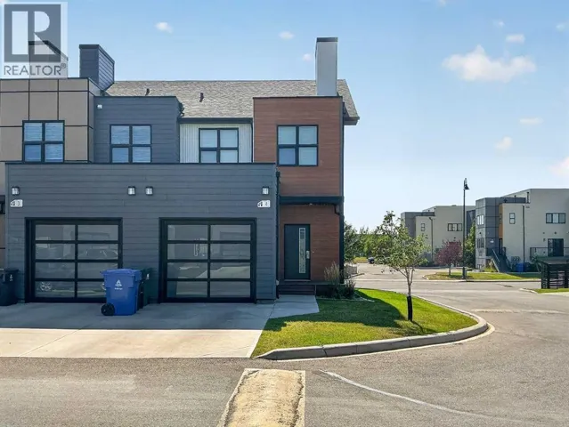 4, 83 aquitania Circle W, Lethbridge, Alberta T1J5M5