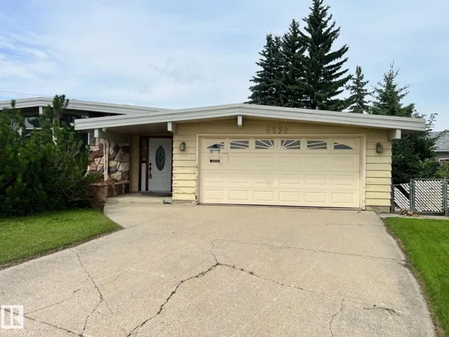 9536 151 AV NW, Edmonton, Alberta T5E2R3