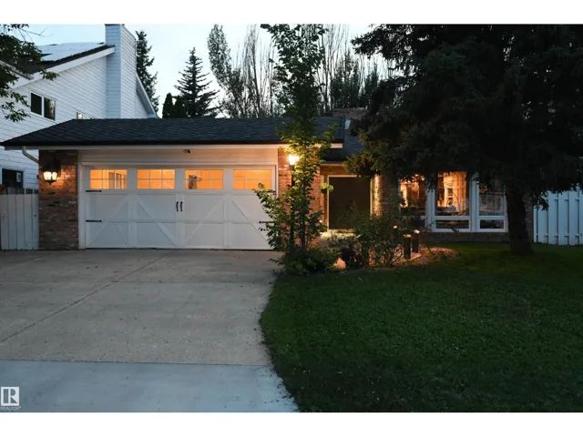 572 LESSARD DR NW, Edmonton, Alberta T6M1B2