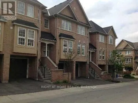 115 - 50 STRATHAVEN DRIVE, Mississauga (Hurontario), Ontario L5R4E7