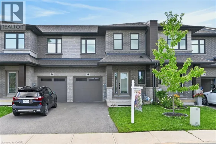 38 JAYLA Lane, Smithville, Ontario L0R2A0