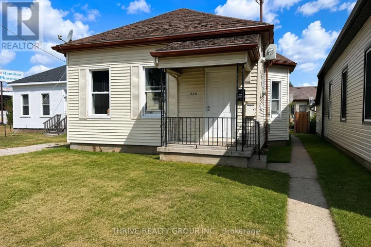 REAR - 220 HAMILTON ROAD, London East (East L), Ontario N5Z1R1