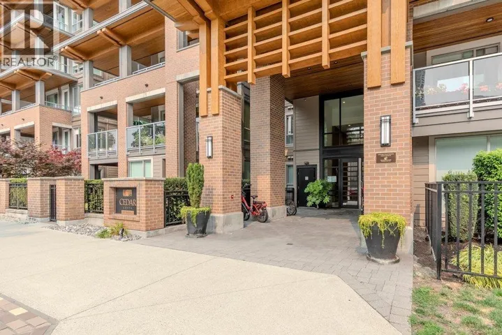 105 7133 14TH AVENUE, Burnaby, British Columbia V3N0H5
