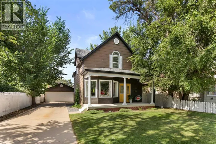 342 Cambridge Street SE, Medicine Hat, Alberta T1A0S8