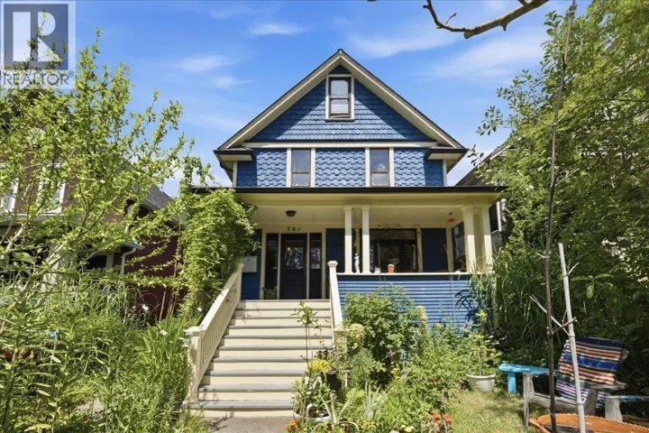 761 E 15TH AVENUE, Vancouver, British Columbia V5T2R8