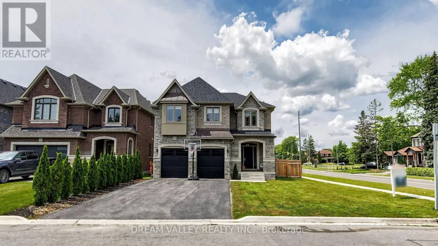 224 SEVERN ST STREET, Oshawa (McLaughlin), Ontario L1J8H7