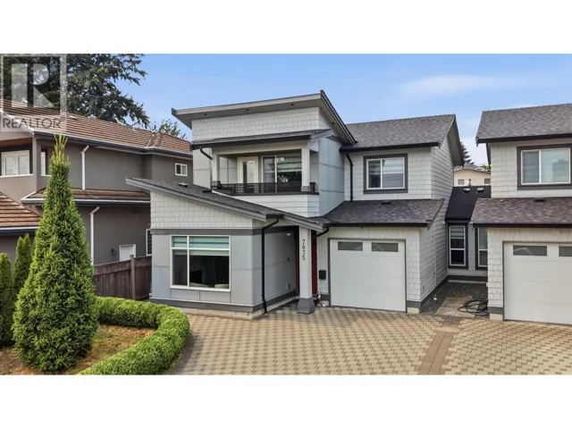 7835 12TH AVENUE, Burnaby, British Columbia V3N2K6
