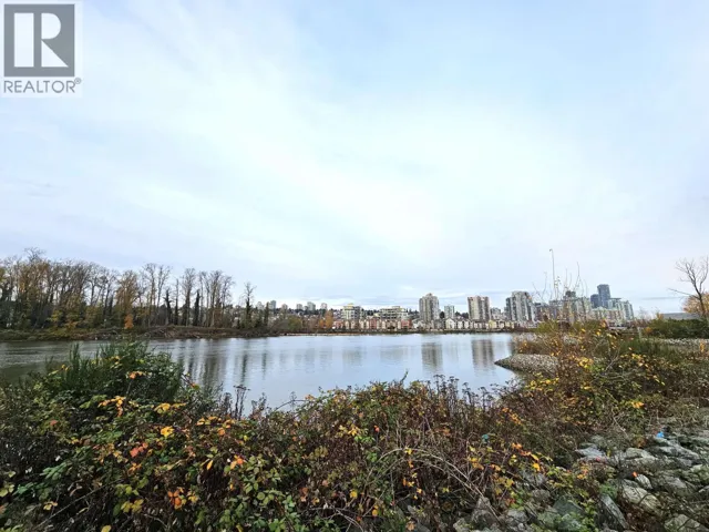 139 488 FURNESS STREET, New Westminster, British Columbia V3M0M1