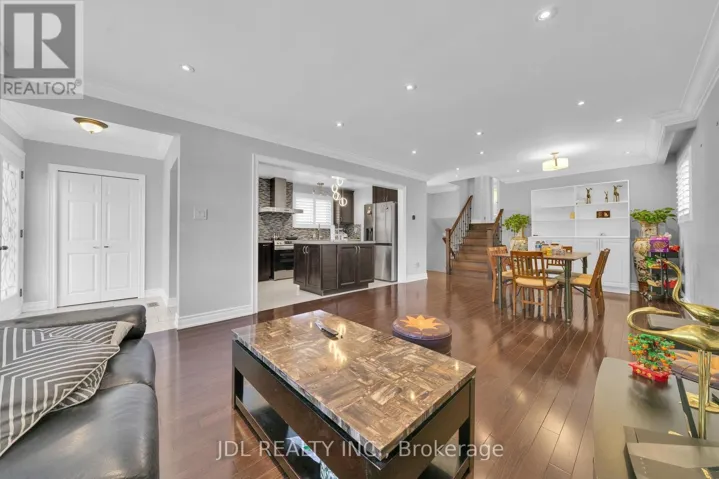 53 SOUTHDALE DRIVE, Markham (Bullock), Ontario L3P1J6