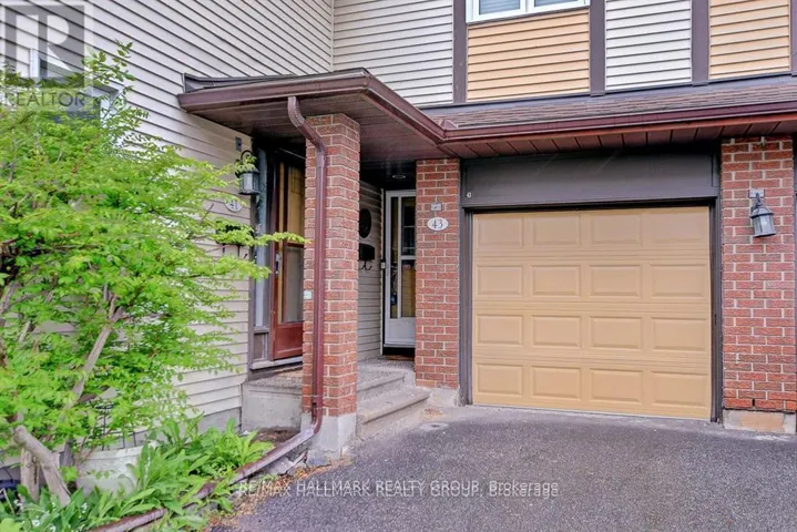 51 - 43 HAXBY PRIVATE, Ottawa, Ontario K1T3B7