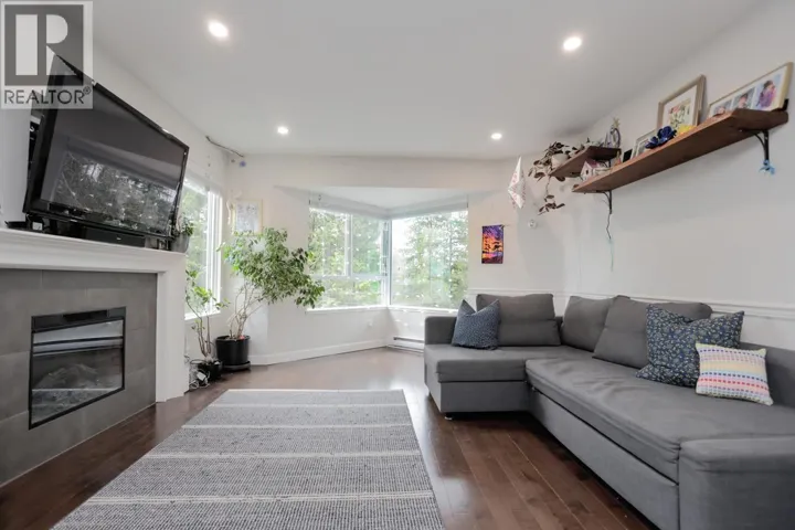 221 1215 LANSDOWNE DRIVE, Coquitlam, British Columbia V3E2P6